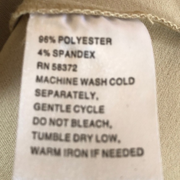 2pc lightweight blazer & Dress set. Night out, work, or day of Worship. Size 16 - Picture 11 of 13